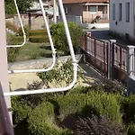 Peaceful 2-bedroom Near Tripolis דירה