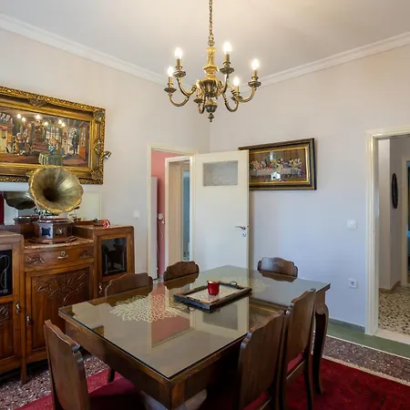 Peaceful 2-bedroom Near Tripolis * Kerasitsa