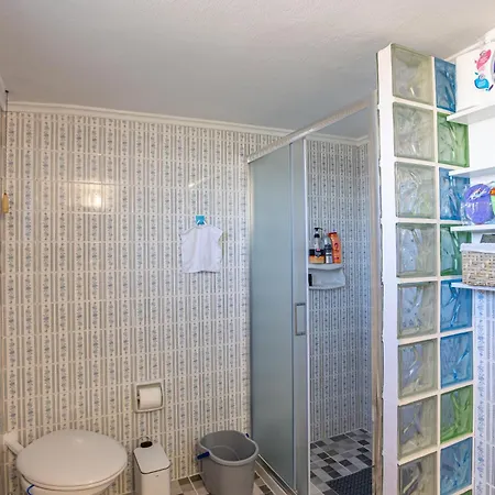 Lägenhet Peaceful 2-bedroom Near Tripolis Kerasitsa